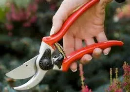 pruners2